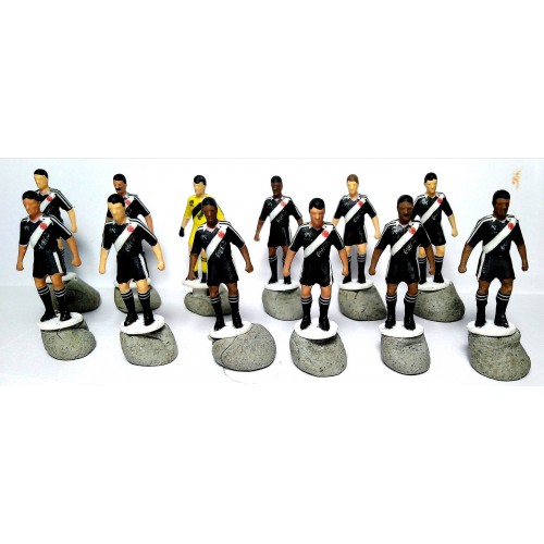 Subbuteo Andrew Table Soccer Vasco De Gama 2017-18  kit only 12 players no bases no box
